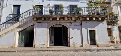 Locale commerciale 100mq a Riposto