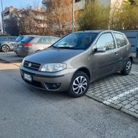 Neopatentati..nessun lavoro da fare