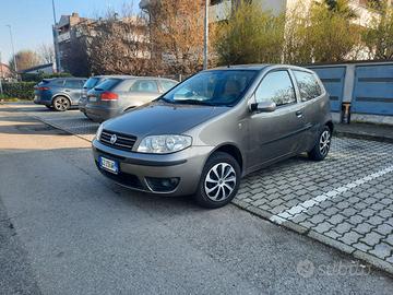 Neopatentati..nessun lavoro da fare