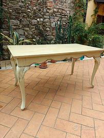 tavolo artigianale di design