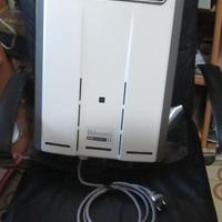 Rinnai 11 Scaldabagno a Gas da Esterno METANO –