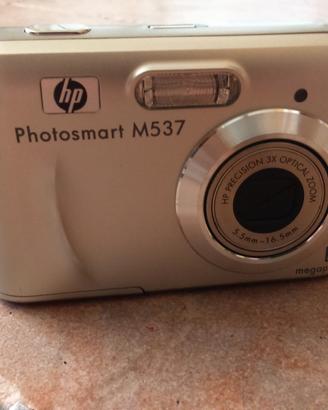 HP - Photosmart 6.1MP Digital Camera - Silver