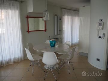 Tavolo Tulip Eero Saarinen