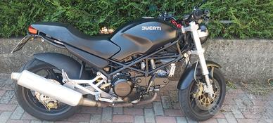 Ducati Monster 750 - 2000