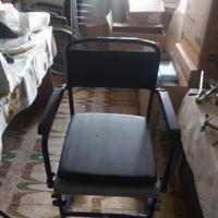 Sedia a rotelle per anziani.