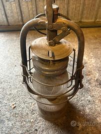 Lanterna acherosene vintage Helvethia