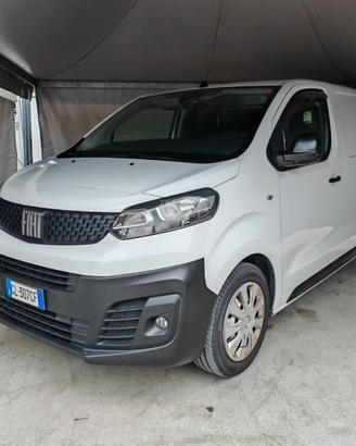Fiat Scudo 2.0 BlueHDi 145 CV PL-SL-TN Furgone Bus