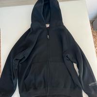 Felpa Essentials nera – Taglia L