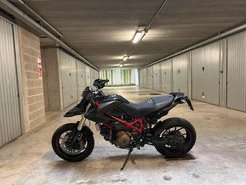 Ducati hypermotard 1100