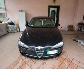 Alfa romeo 147 1.9 jtd 120cv distinctive