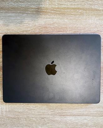 MacBook Air 13.6" M2, 8GB RAM, 256 GB SSD