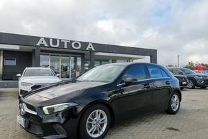 MERCEDES-BENZ A 180 d Automatic Business