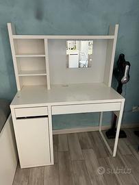 SCRIVANIA USATA mod. Micke-IKEA