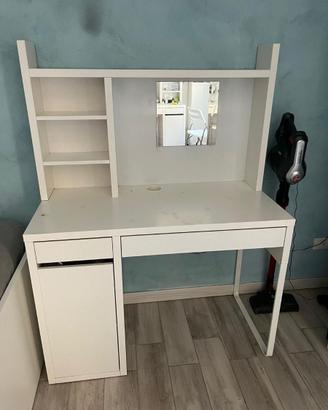 SCRIVANIA USATA mod. Micke-IKEA