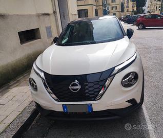 NISSAN JUKE FULL HYBRID CAMBIO AUTOMATICO BI-COLOR