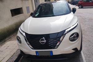 NISSAN JUKE FULL HYBRID CAMBIO AUTOMATICO BI-COLOR