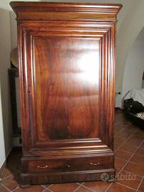 Armadio antico legno massello