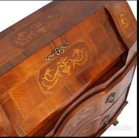 Scrittoio- cassettiera antica in noce con ribalta 