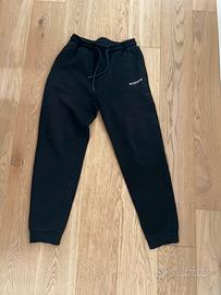 Pantaloni tuta neto Mckenzie