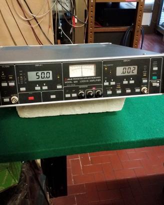 EGG PRINCETON APPLIED RESEARCH  5210 LOCK-IN AMPLI