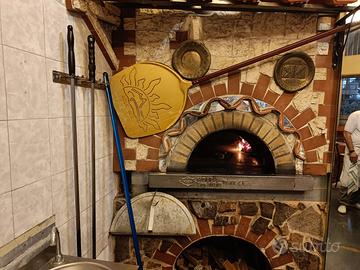 Attrezzature Pizzeria in lotto unico