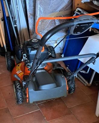 Tagliaerba Husquarna R152 sv
