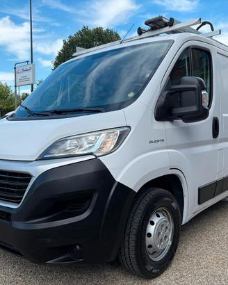 Fiat Ducato 2.3 130CV L1 H1 PORTA SCALE + GENERATO