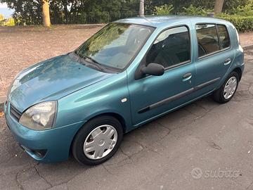 Renault Clio 1.2i 8v Storia NEOPAT permuta