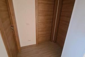 Appartamento con ingresso autonomo e terrazza cope
