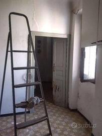 Immobile in asta di 65 m² con 3 locali a Pontedass