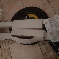 Barre tetto trasversale per carico Audi Q8