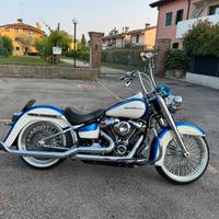 Harley Davidson Deluxe Chicano Style