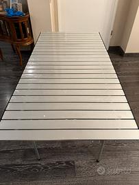 Tavolo da campeggio pieghevole