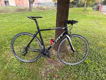 Bicicletta da corsa scott