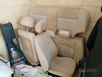 interno BMW  ANNO  320 2000/2008