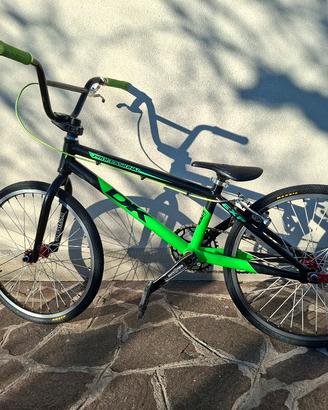 BMX expert race DK Pro 