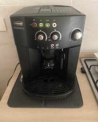 Macchina da caffè De Longhi Magnifica