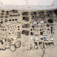 Pezzi am6,hm,vent,fantic,valenti,beta,dt,rs,ecc