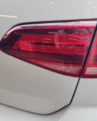 Fanale post. dx int. VOLKSWAGEN GOLF 7 del 2019