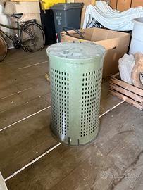 Bidone  porta sacco  per spazzatura