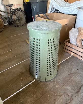 Bidone  porta sacco  per spazzatura