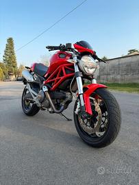 Ducati Monster 696 2008