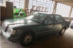 Mercedes E200 1994 2,0