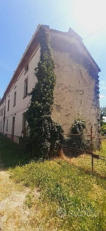 Rustico / Casale di 120 m² con 4 locali a Rivanazz - Vista 3