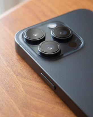 iPhone 15 Pro 512 GB - NUOVO, mai usato, 0 cicli