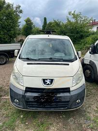 furgone 8 posti