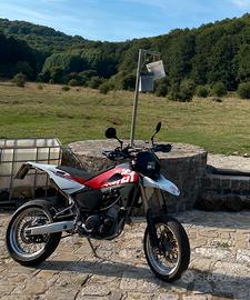 Husqvarna sm 610 ie