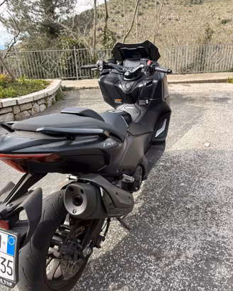 T max 560
