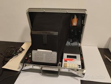 vecchio PROIETTORE SOUNDSTRIP FILM BELL HOWELL