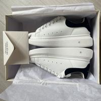 scarpe nuove bianche taglia 38